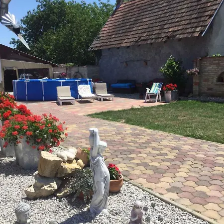 度假居 Holiday Balatonbereny/balaton 33082 Balatonberény